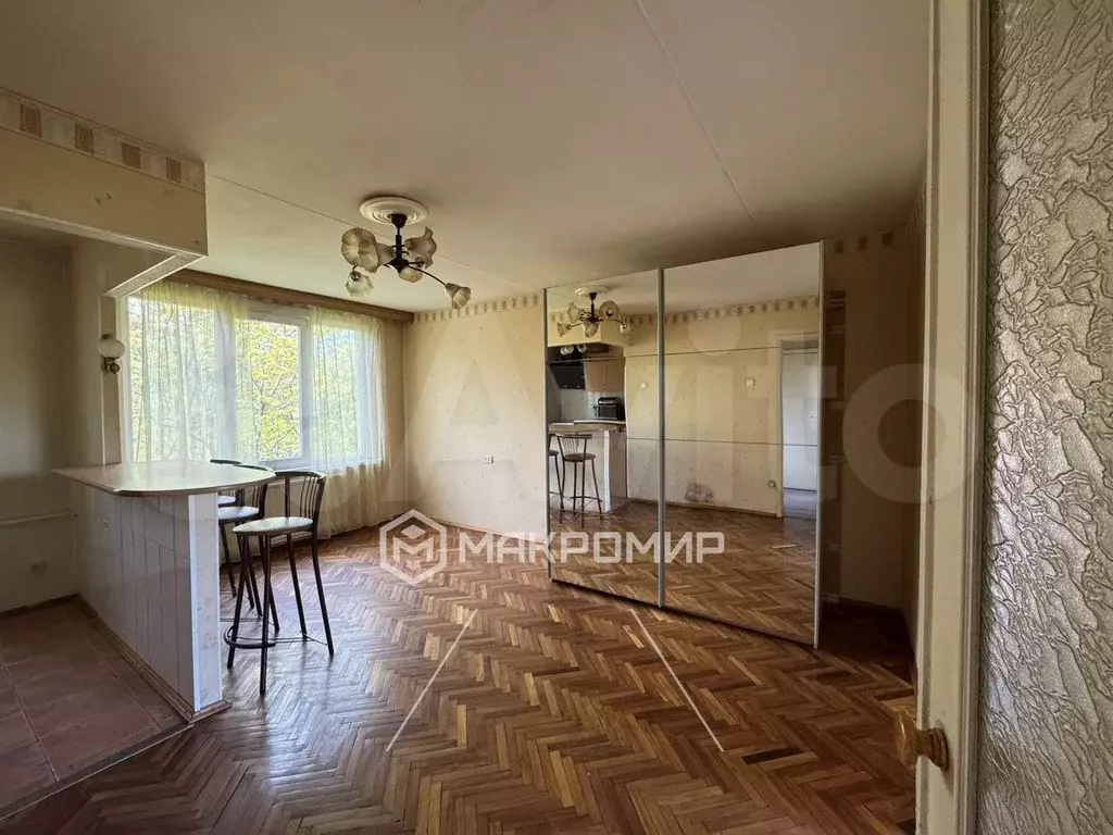 4-к. квартира, 49,1 м, 5/5 эт. - Фото 1
