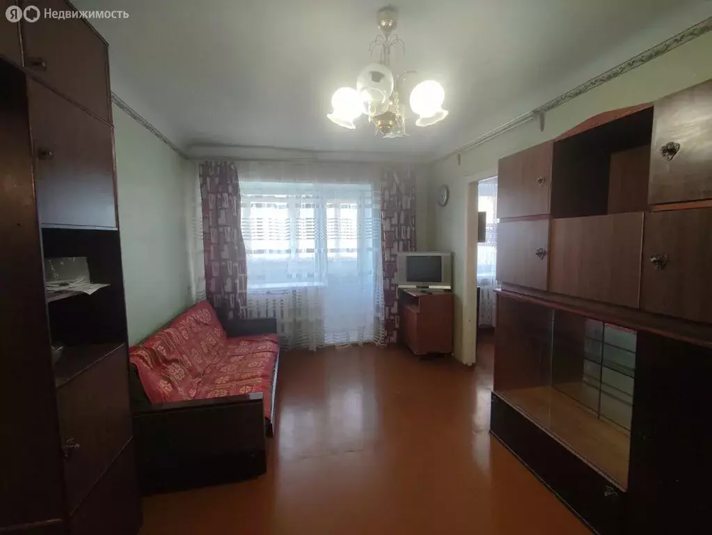 2-комнатная квартира: Октябрьский, улица Кочубина, 21 (43 м) - Фото 1