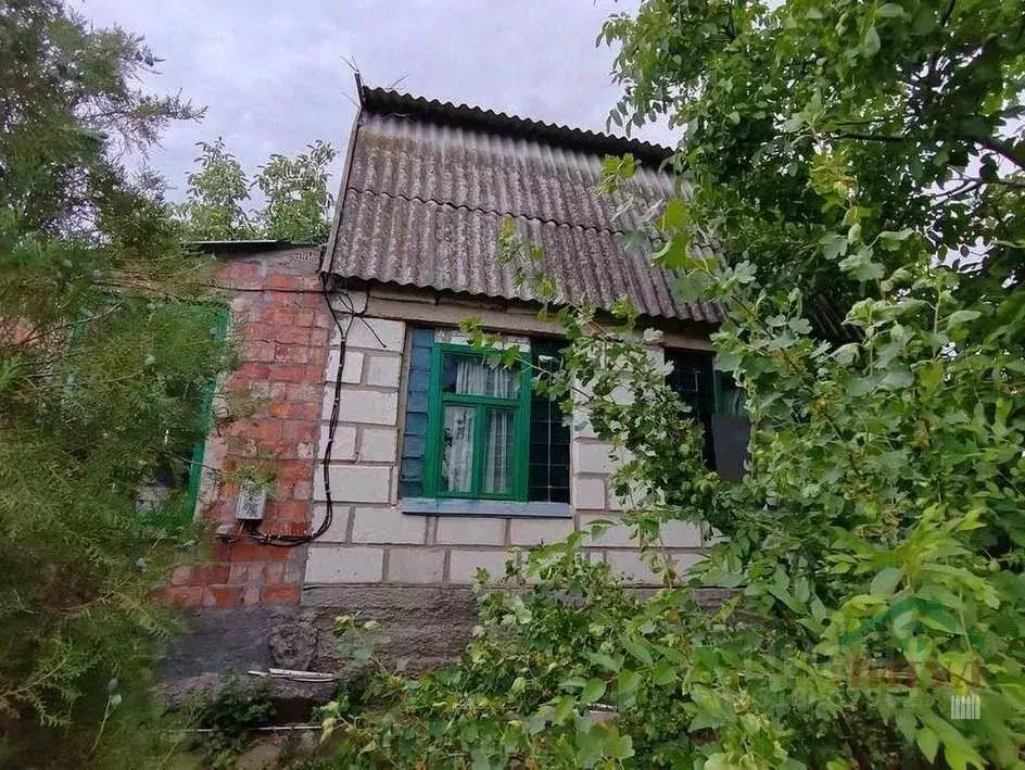 Дом в Астраханская область, Наримановский район, Волгарь садовое ... - Фото 1
