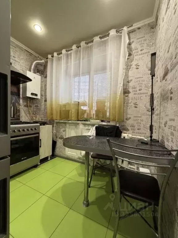 2-к кв. Саратовская область, Энгельс просп. Строителей, 20 (41.8 м) - Фото 1