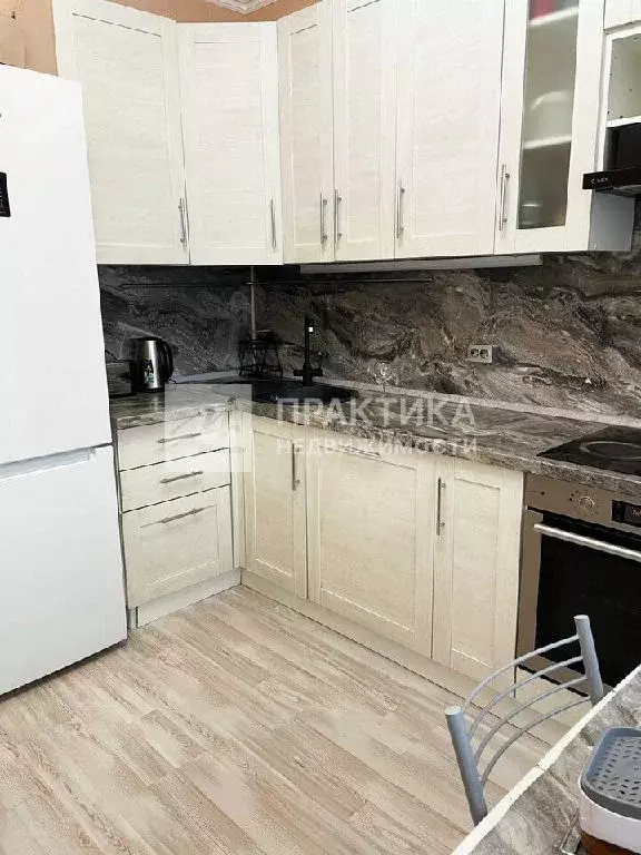 Продается 2-комнатная квартира - Фото 2