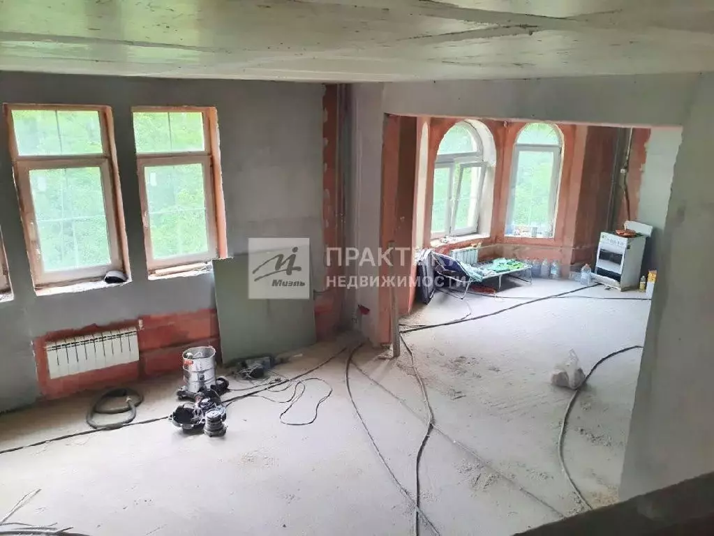 Продается 5-комнатная квартира - Фото 2