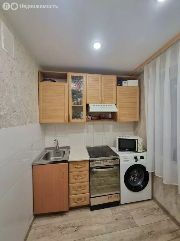 2-комнатная квартира: Братск, улица Мира, 50 (44 м) - Фото 1