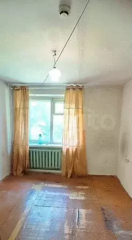 Комната 12,8 м в 1-к., 5/5 эт. - Фото 0