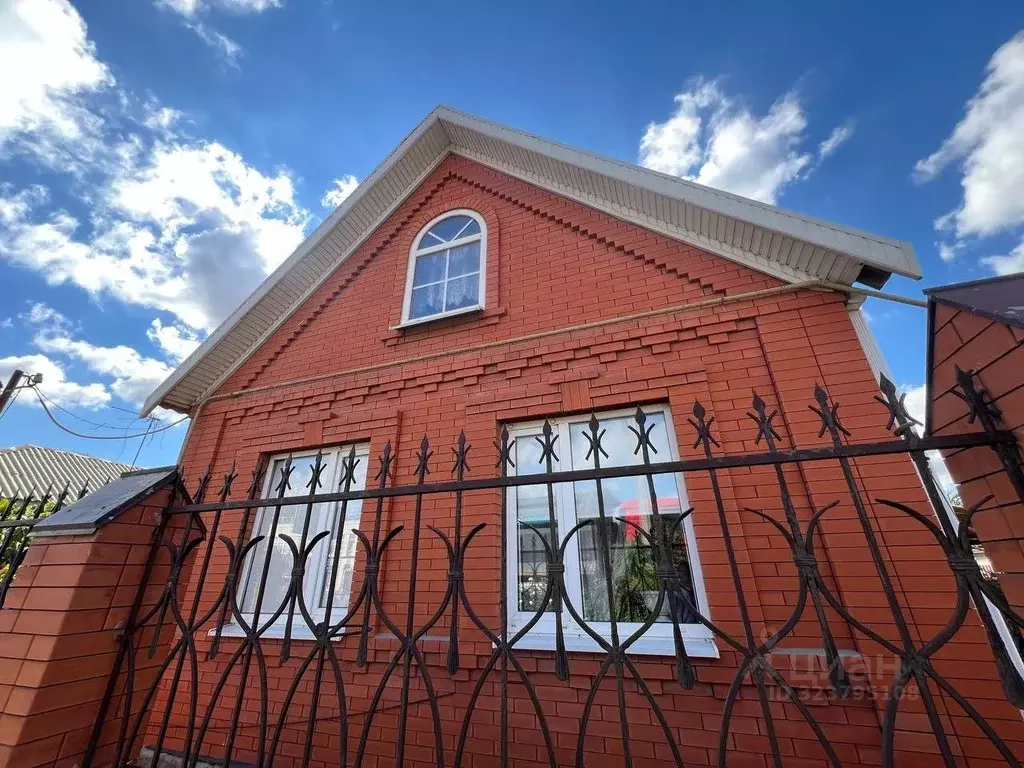 Дом в Ростовская область, Батайск Авиационная ул., 92 (188 м) - Фото 1