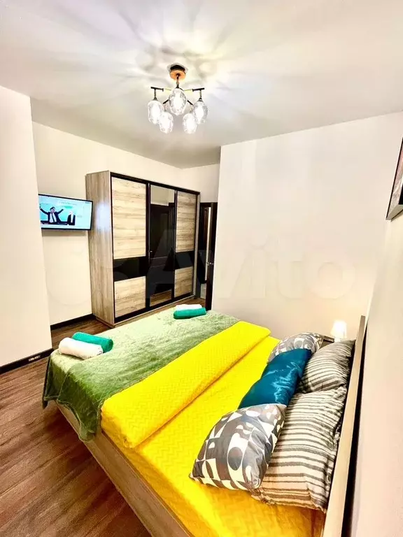 Комната 40 м в 2-к., 8/25 эт. - Фото 0