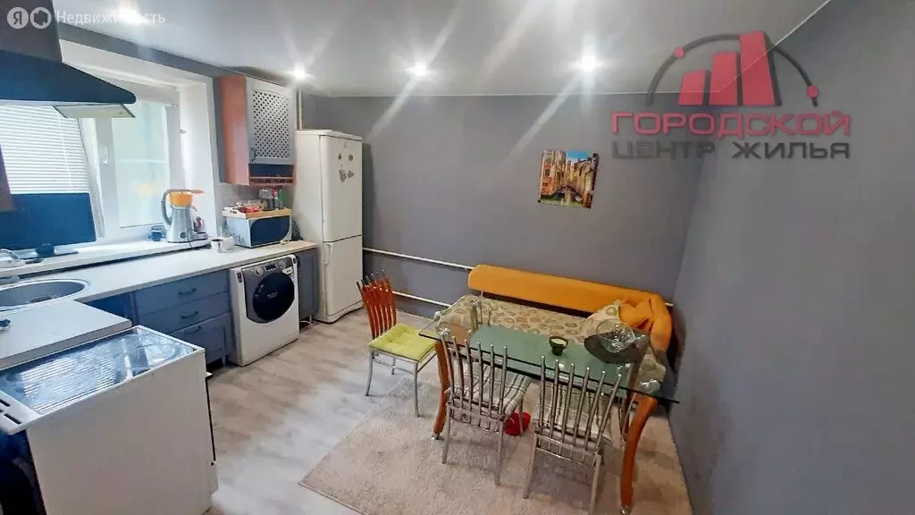1-комнатная квартира: Великий Новгород, улица Ломоносова, 3к2 (50 м) - Фото 0