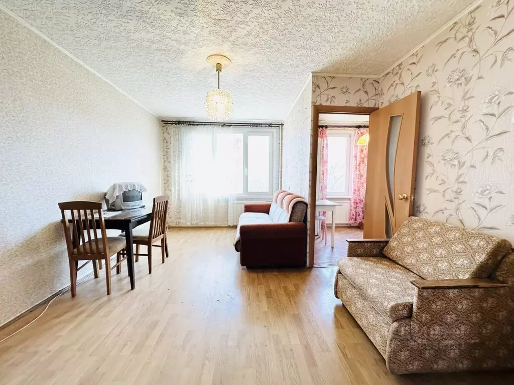 3-к кв. Санкт-Петербург ул. Турку, 8К4 (41.3 м) - Фото 0