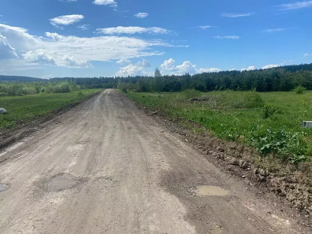 Участок в Свердловская область, Первоуральск городской округ, пос. ... - Фото 1