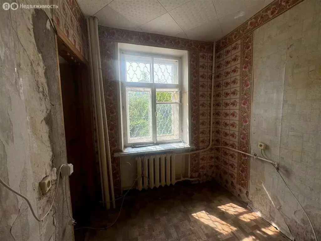 1-комнатная квартира: Гатчина, улица Нестерова, 11 (29.6 м) - Фото 0