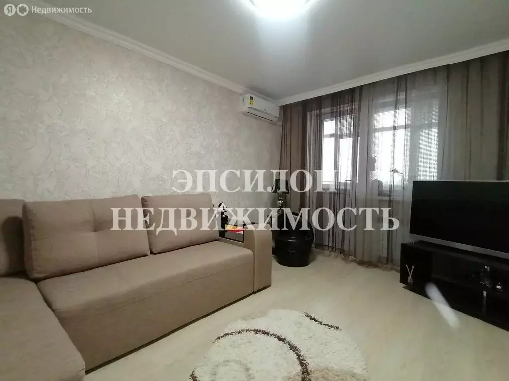 1-комнатная квартира: Курск, улица Щемиловка, 105 (40 м) - Фото 1
