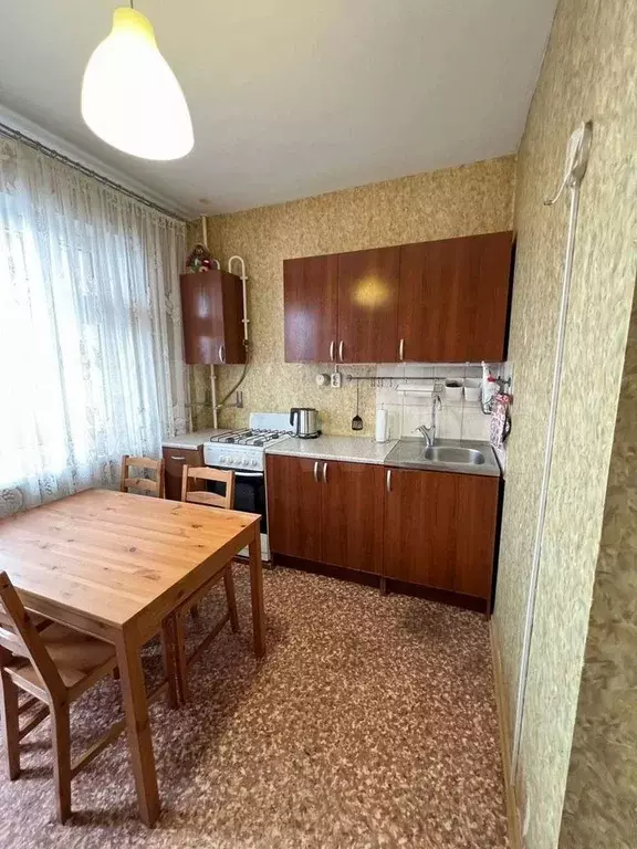 1-к. квартира, 37 м, 5/10 эт. - Фото 1