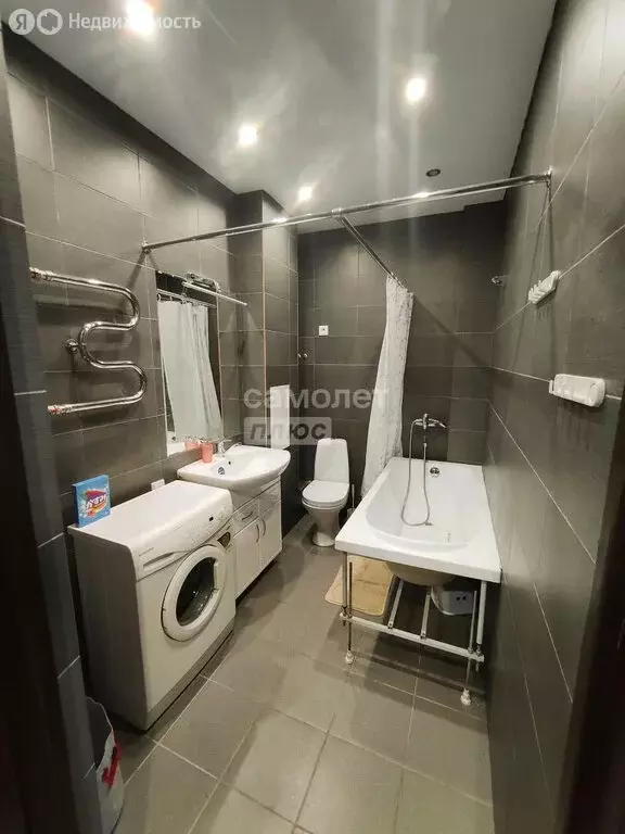 1-комнатная квартира: Омск, Космический проспект, 22к2 (41.9 м) - Фото 1