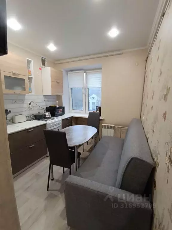1-к кв. Саратовская область, Саратов ш. Ново-Астраханское, 60 (28.7 м) - Фото 0
