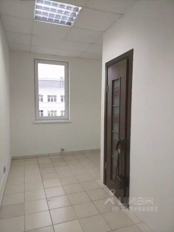 Офис в Калининградская область, Зеленоградск ул. Тургенева, 1Б (16 м) - Фото 1