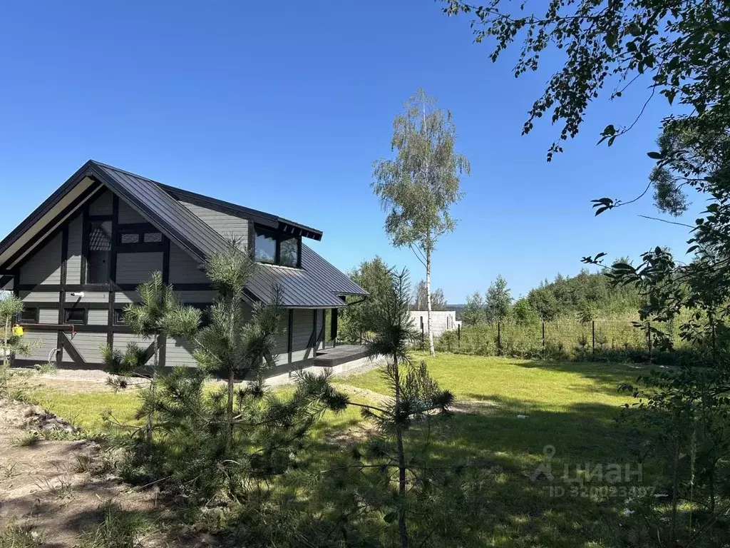 Дом в Ленинградская область, Всеволожский район, Бугровское городское ... - Фото 1