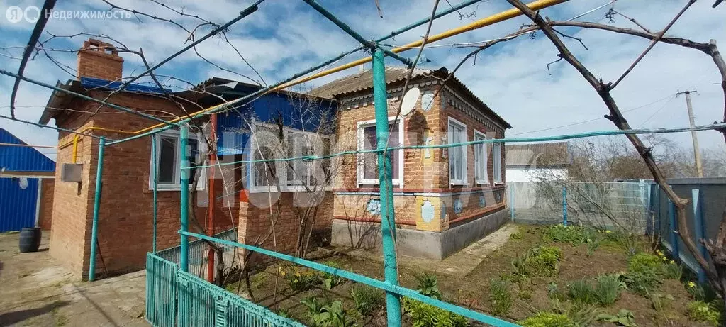Дом в станица Темижбекская, Красная улица, 18 (65 м) - Фото 1
