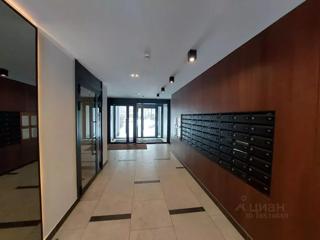 2-к кв. Свердловская область, Екатеринбург ул. Мраморская, 4 (56.1 м) - Фото 2