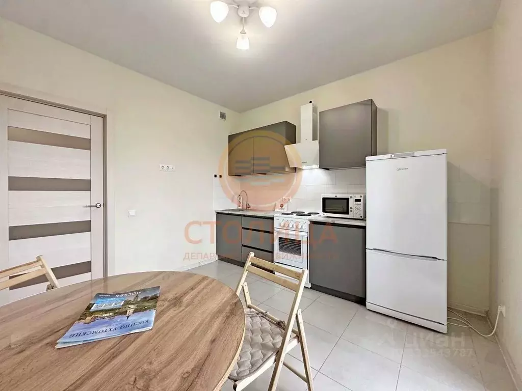 2-к кв. Москва ул. Черное Озеро, 8 (58.0 м) - Фото 2