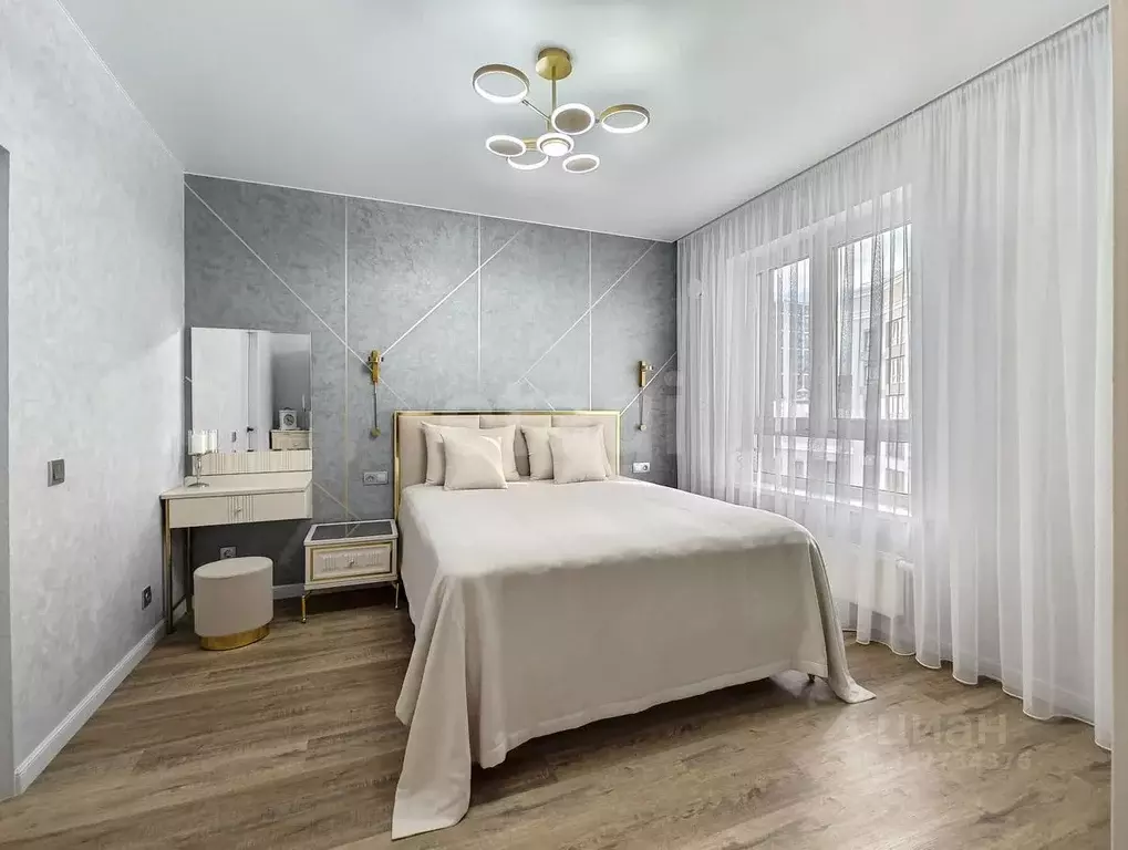 1-к кв. Тюменская область, Тюмень ул. Пожарных и Спасателей, 3к1 (47.7 ... - Фото 1