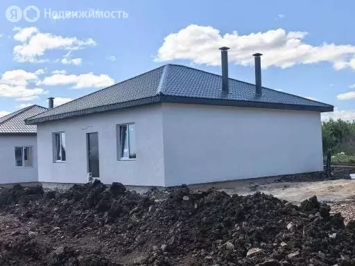 Дом в Магнитогорск, Парадная улица, 57 (100 м) - Фото 1