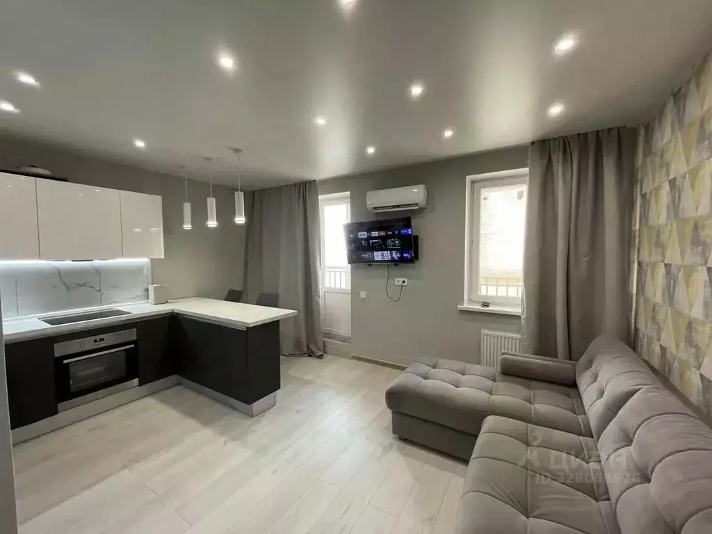 Студия Татарстан, Казань ул. Рауиса Гареева, 105 (30.0 м) - Фото 1