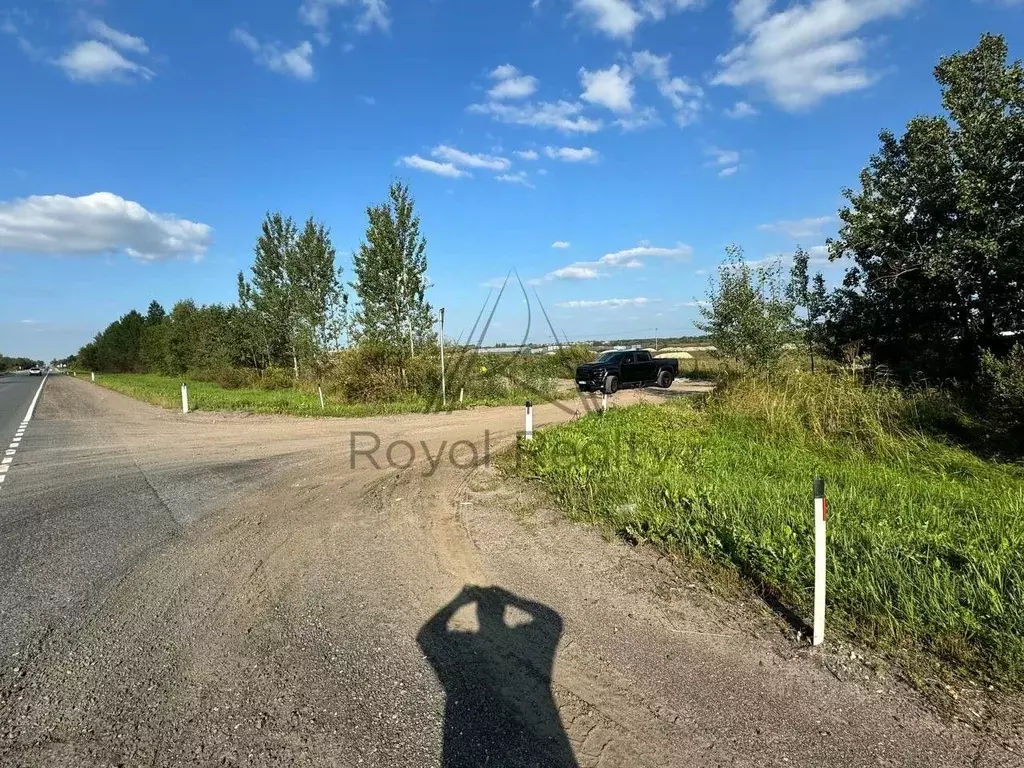 Участок в Ленинградская область, Гатчинский муниципальный округ, д. ... - Фото 2