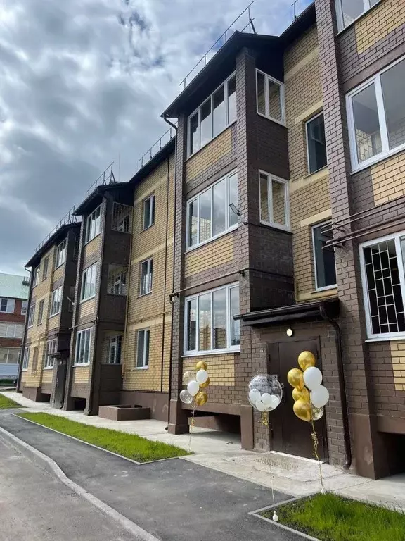 1-к кв. Татарстан, Нурлат ул. Товарищеская, 1А (38.8 м) - Фото 1