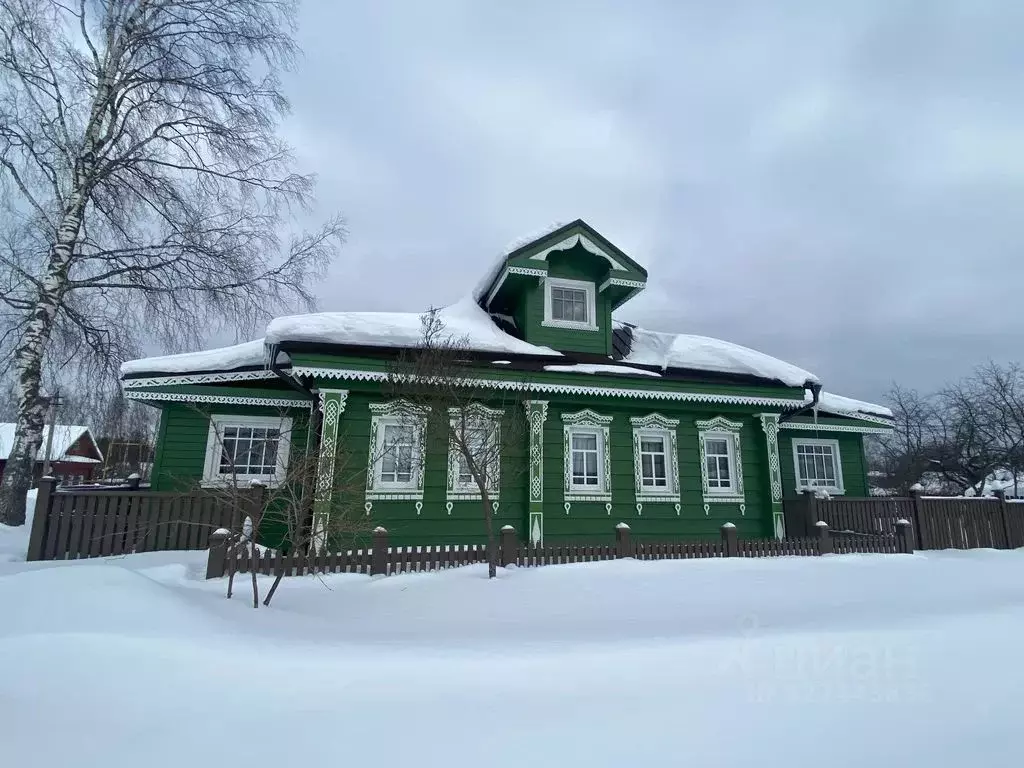 Дом в Ивановская область, Плес Приволжский район, ул. Мира, 8/8 (94 м) - Фото 1