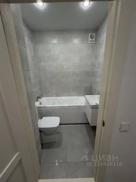 Студия Свердловская область, Екатеринбург ул. Амундсена, 165 (24.5 м) - Фото 2