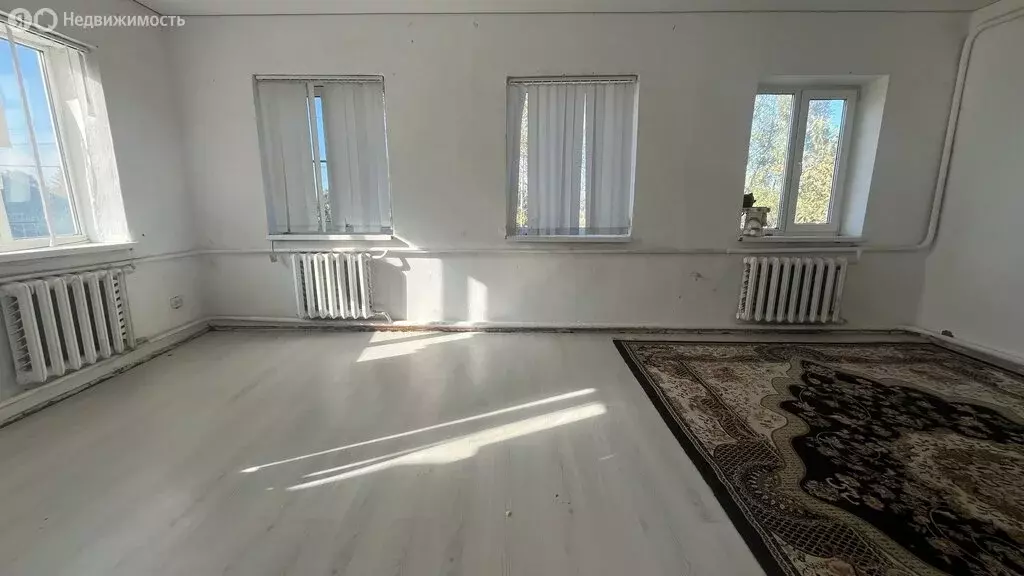 Дом в Курганинск, улица Луначарского (90 м) - Фото 1