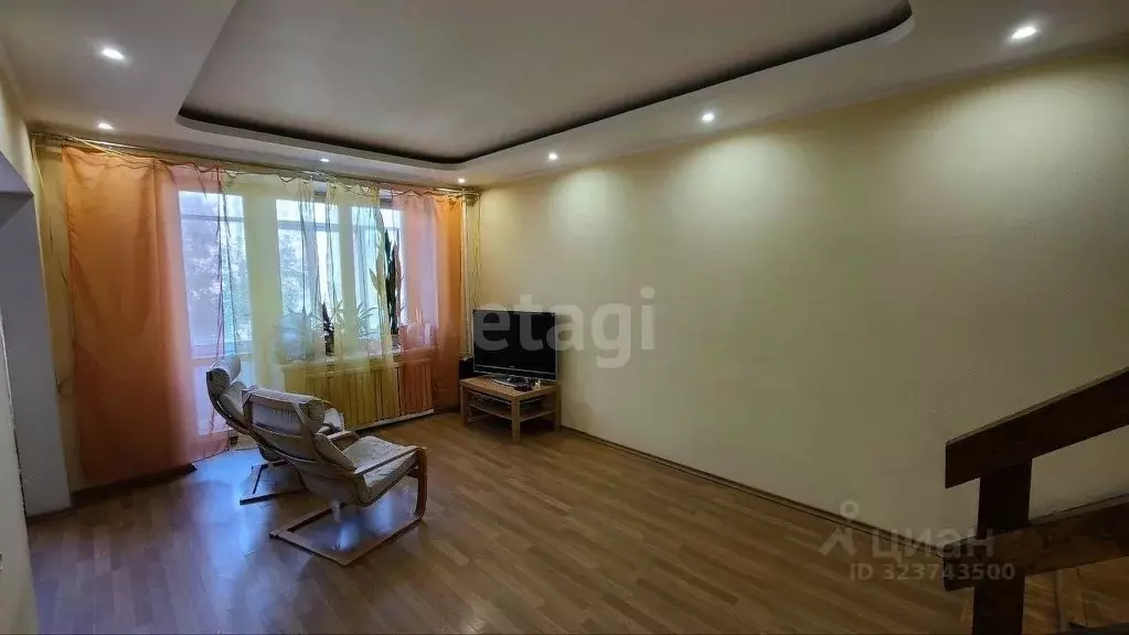 5-к кв. Саха (Якутия), Якутск ул. Ярославского, 17 (112.1 м) - Фото 1