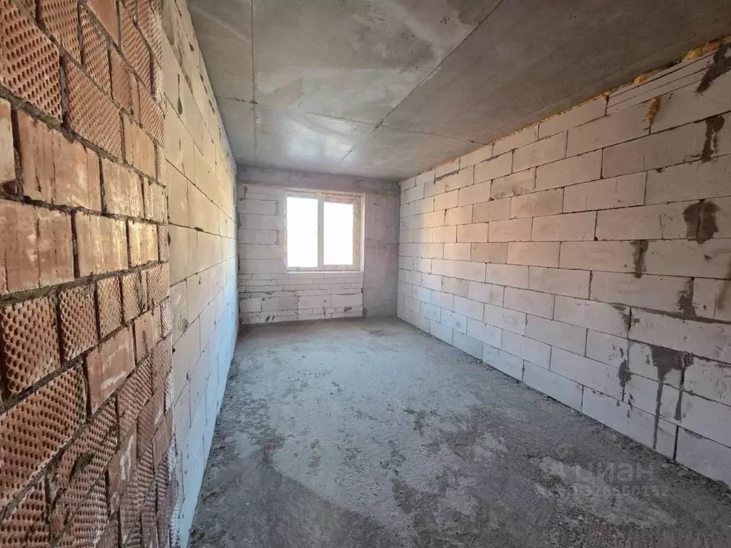 2-к кв. Северная Осетия, Владикавказ ул. Курсантов-Кировцев, 10 (70.8 ... - Фото 2