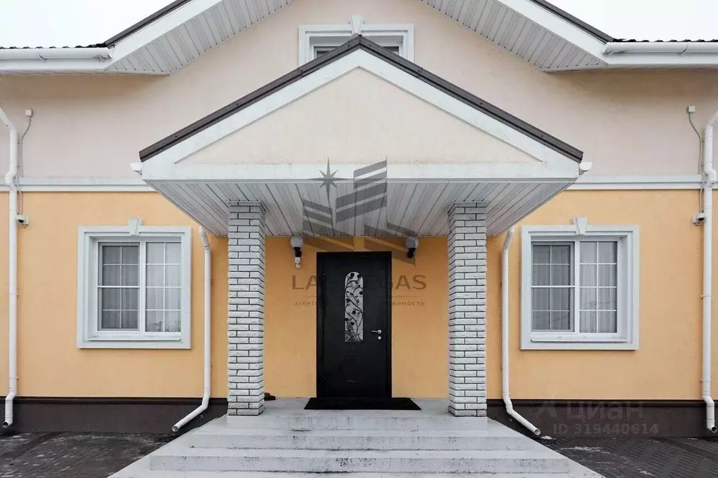 Коттедж в Санкт-Петербург Пулковское ш., 57 (210 м) - Фото 1