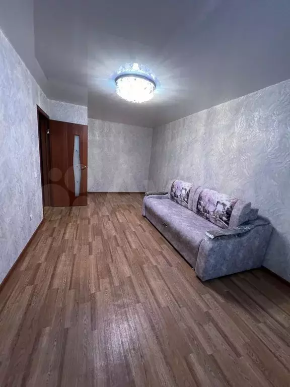 1-к. квартира, 40 м, 5/10 эт. - Фото 1