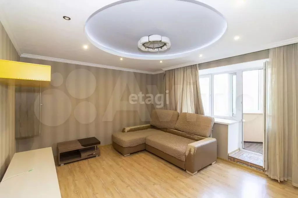 2-к. квартира, 60 м, 2/9 эт. - Фото 0
