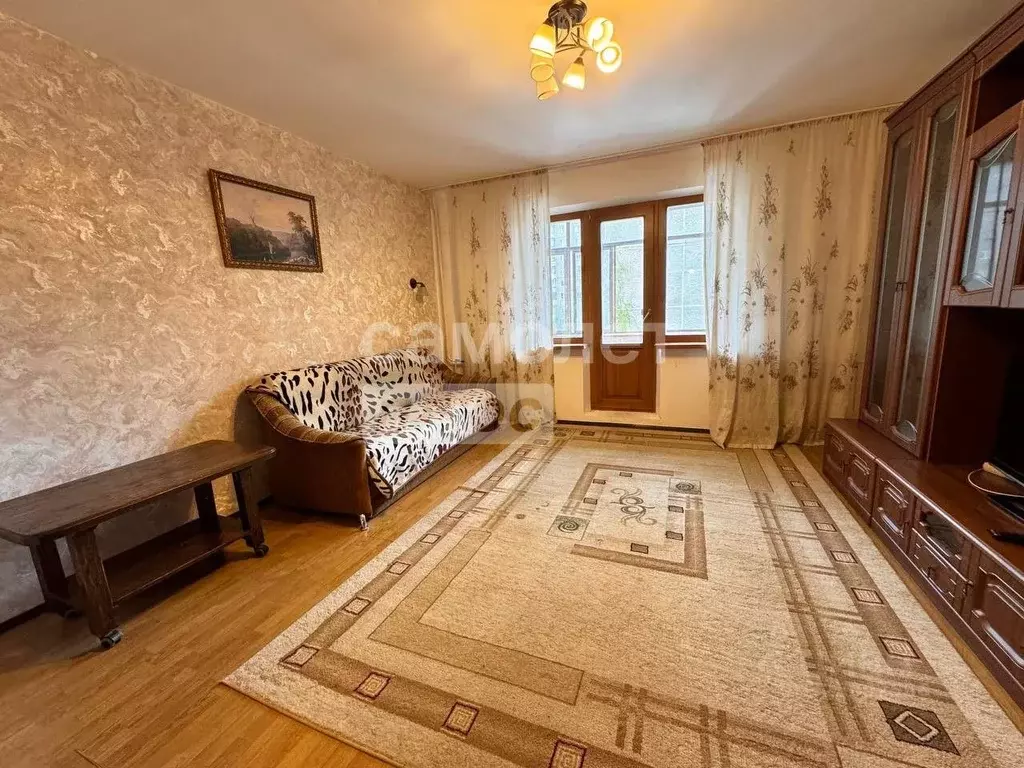 2-к кв. Челябинская область, Челябинск ул. Братьев Кашириных, 100а ... - Фото 2