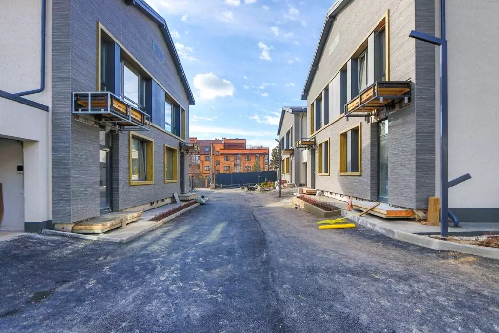 Таунхаус в Иркутская область, Иркутский муниципальный округ, пос. ... - Фото 1