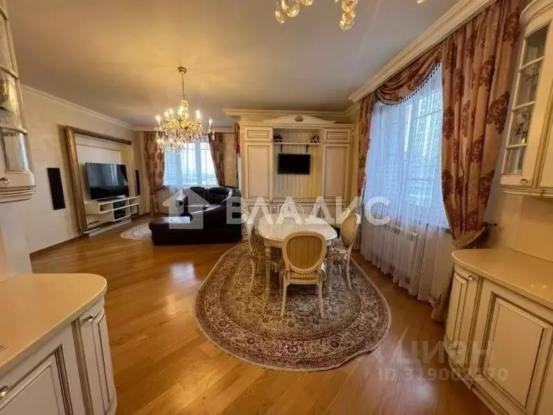 Квартира, 3 комнаты, 105 м - Фото 0