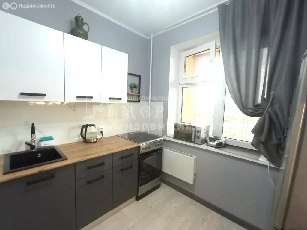 1-комнатная квартира: Кемерово, проспект Шахтёров, 86 (30 м) - Фото 0