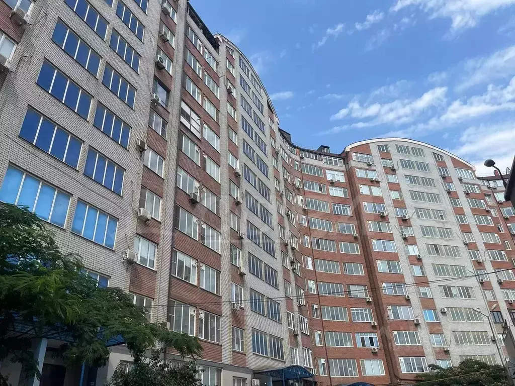 2-к кв. Дагестан, Махачкала просп. Насрутдинова, 107 (72.0 м) - Фото 1