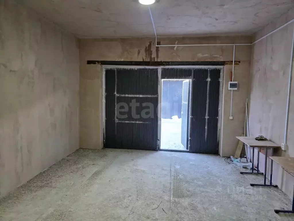 Гараж в Ханты-Мансийский АО, Сургут Набережный просп., 7А (27 м) - Фото 1