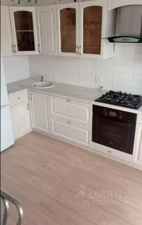 1-к кв. Марий Эл, Йошкар-Ола ул. Петрова, 22 (40.0 м) - Фото 1