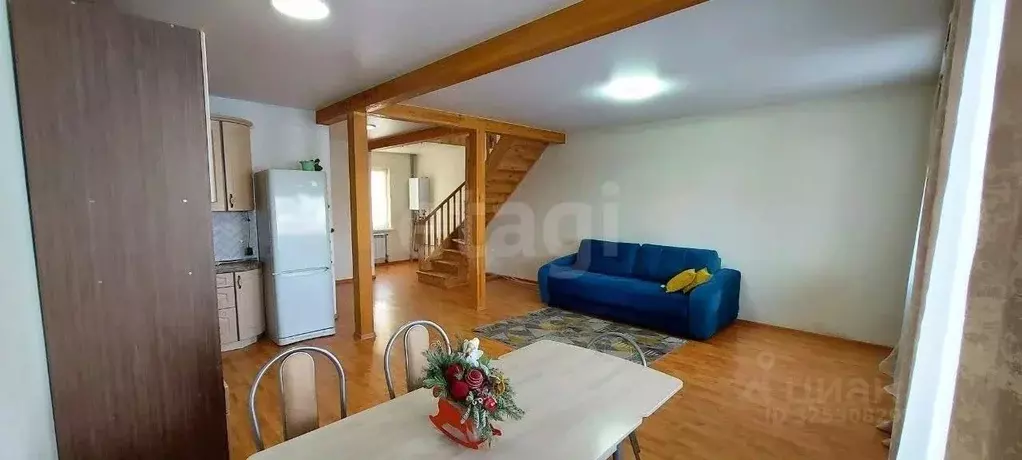 Таунхаус в Свердловская область, Белоярский муниципальный округ, пос. ... - Фото 1