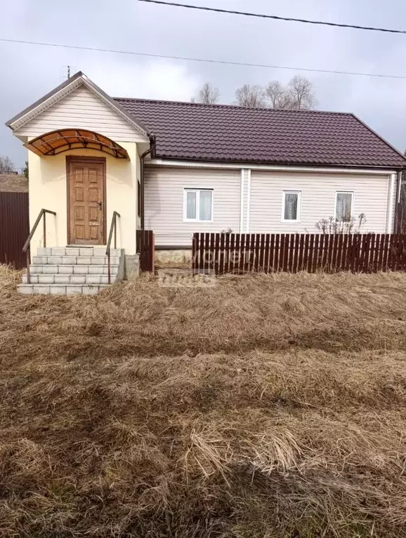 Дом в Калужская область, Дзержинский район, Старки с/пос, д. Устье 12 ... - Фото 0