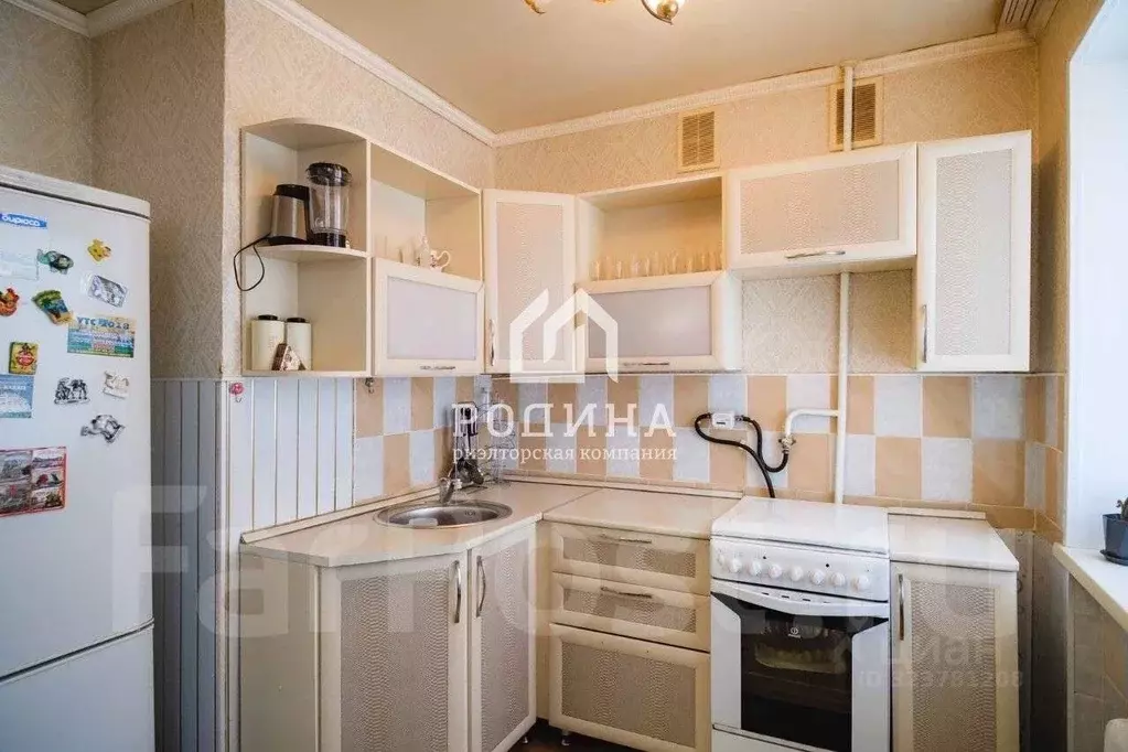 2-к кв. Хабаровский край, Комсомольск-на-Амуре Магистральное ш., 13к3 ... - Фото 2