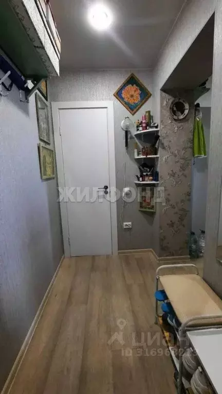 Студия Новосибирская область, Бердск ул. Белокаменная, 31 (26.3 м) - Фото 1