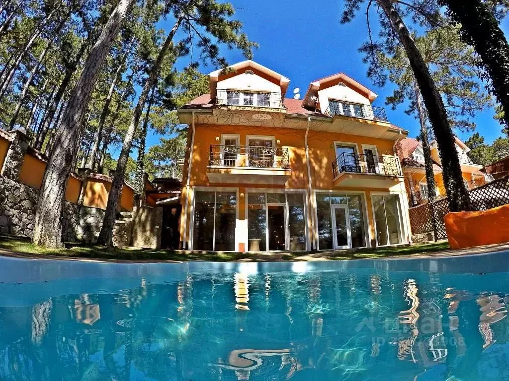 Дом в Крым, Ялта муниципальный округ, Советское пгт 5 (250 м) - Фото 1