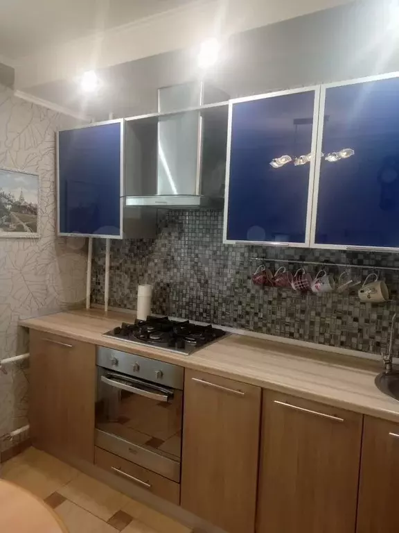 2-к. квартира, 50 м, 1/9 эт. - Фото 0