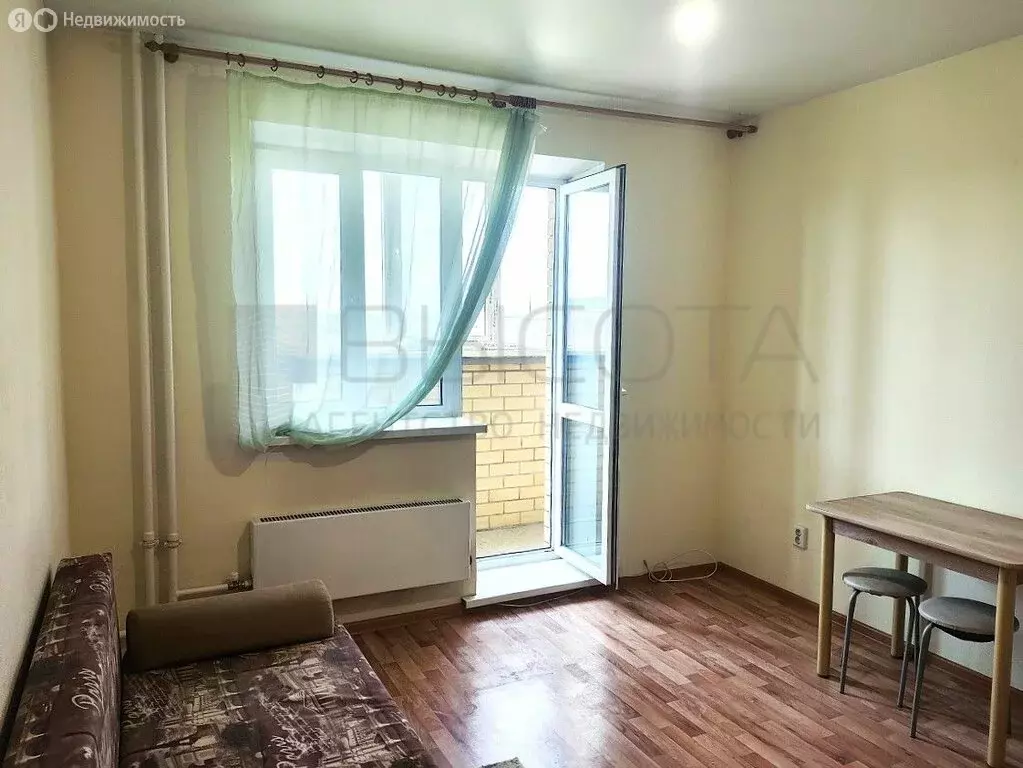 Квартира-студия: Тюмень, Верхнетарманская улица, 1 (20 м) - Фото 0